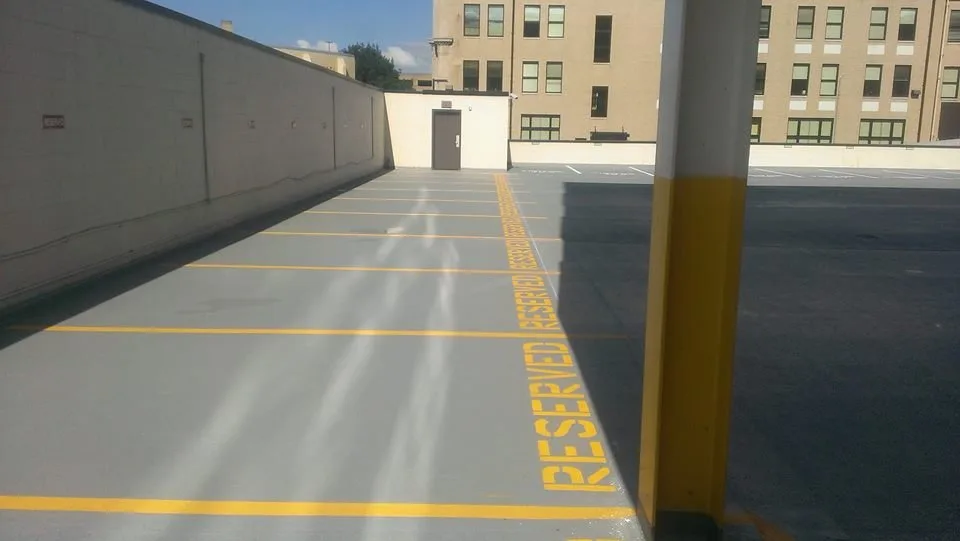 ADA OSHA compliant parking lot striping Tega Cay, SC